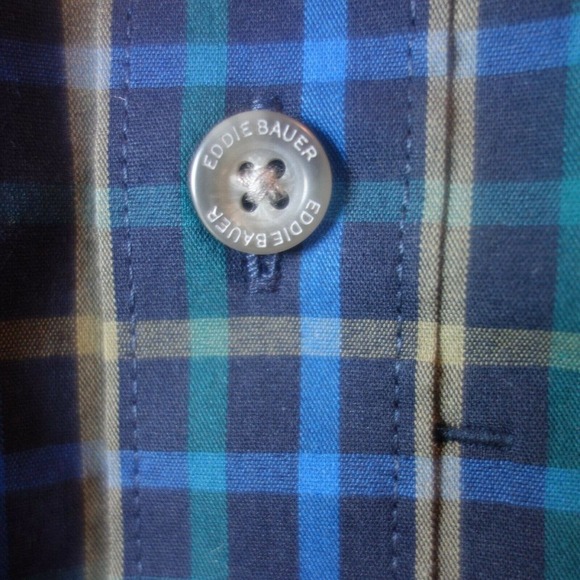 NEW Eddie Bauer On The Go Poplin Long Sleeve Shirt Travex Blue Men's Medium - Picture 3 of 6